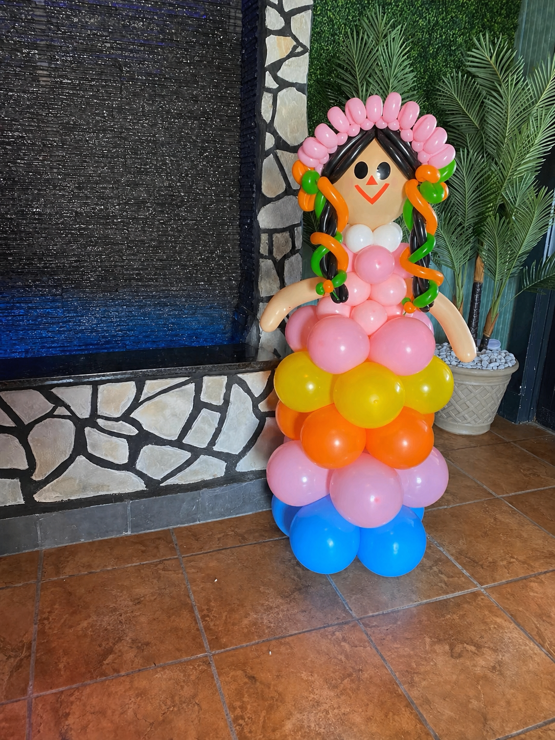 Celebración decorada con globos